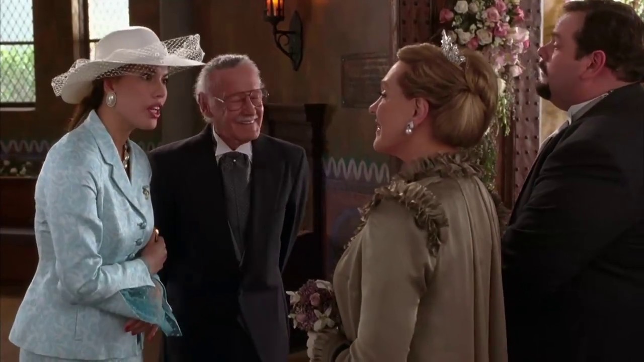 Stan Lee em cena de "O Diário da Princesa 2: Casamento Real"