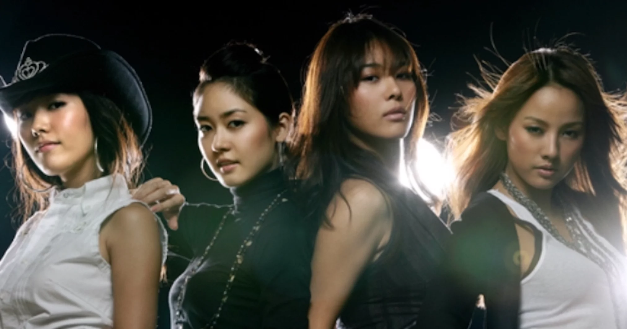 Fin.K.L para o disco 'Fin.K.L Digital Album'