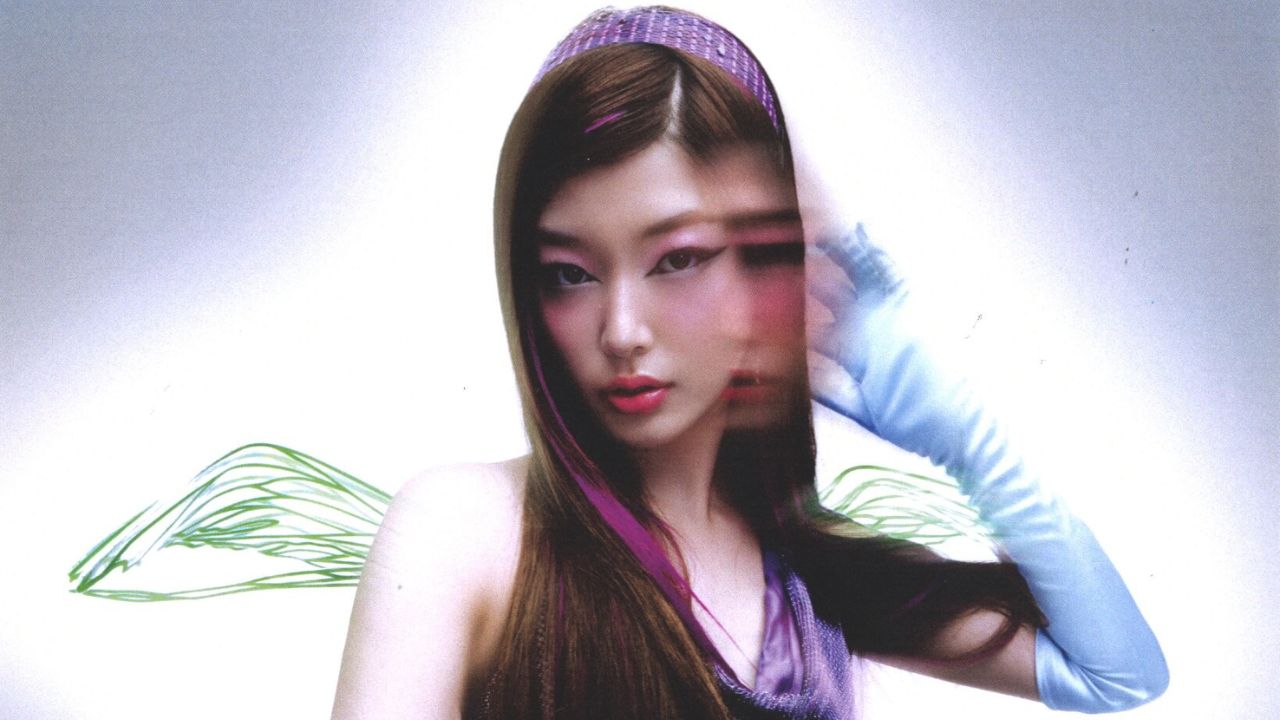 Yoonchae, do KATSEYE, no concept foto de Halloween de 2024