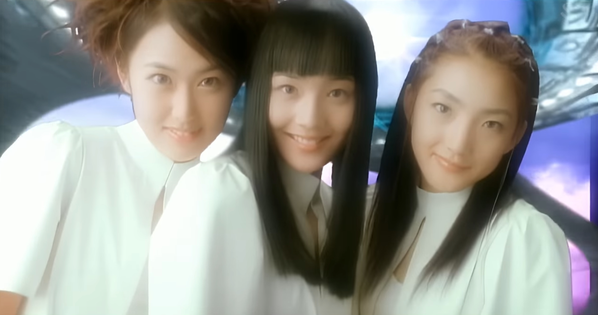 S.E.S no clipe de 'Dreams Come True'
