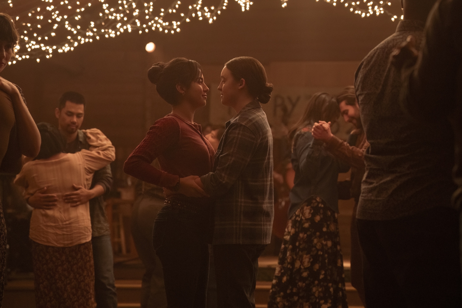 Dina, personagem de Isabela Merced em 'The Last of Us'