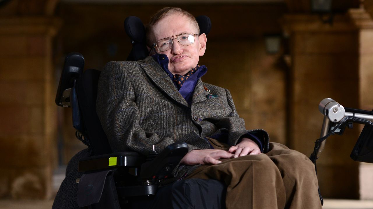 De Nicolau Copérnico a Stephen Hawking: 7 grandes mestres da astronomia