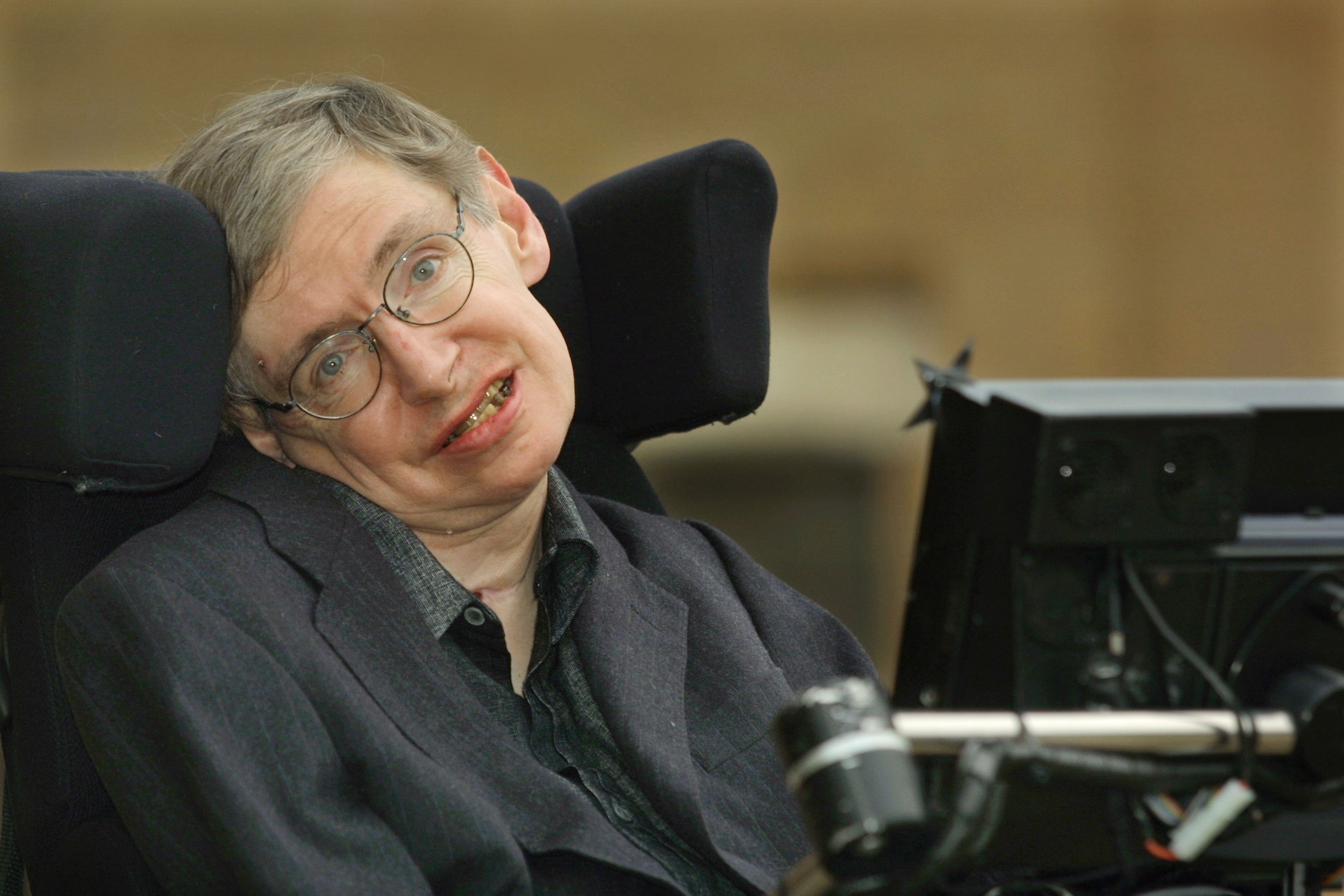 Stephen Hawking em 2002