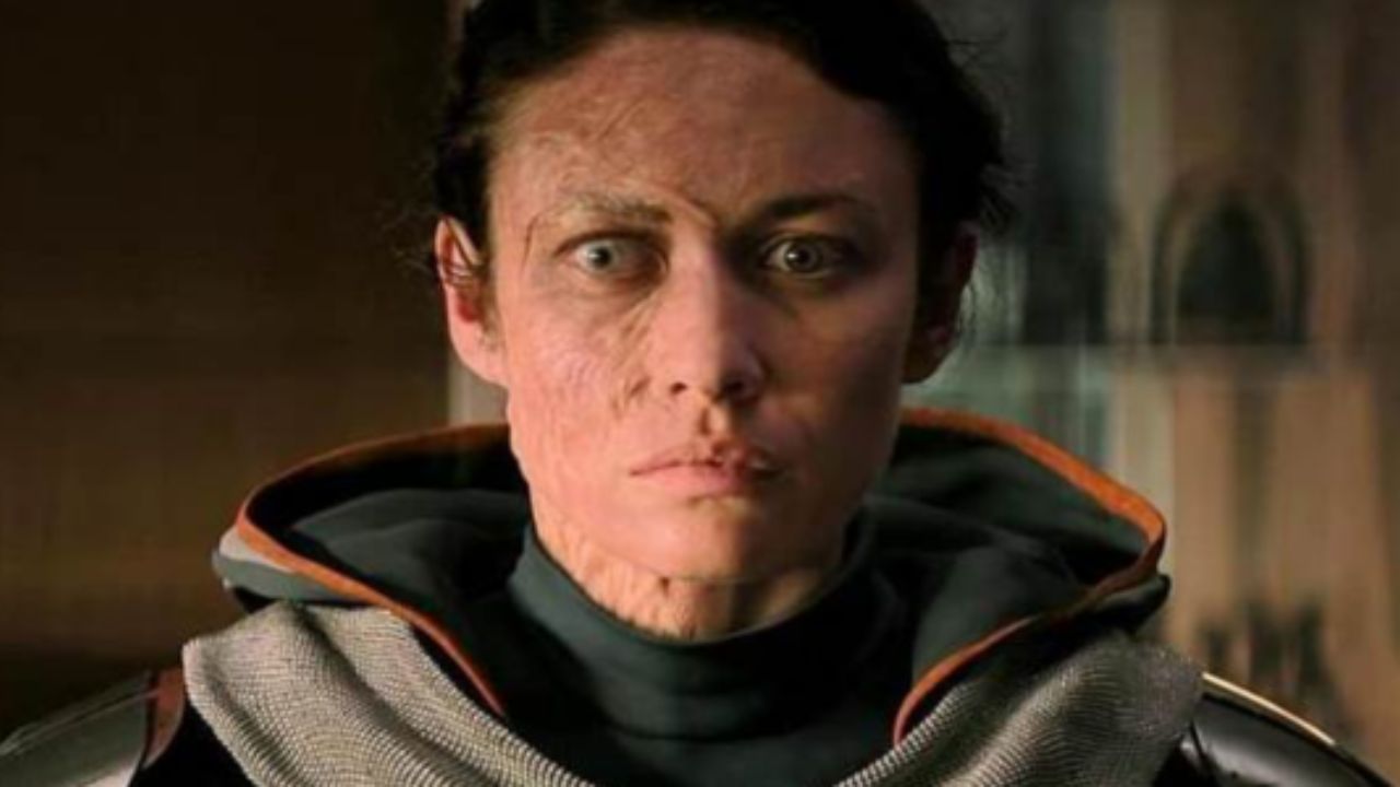 Olga Kurylenko como Treinadora em 'Thunderbolts*' (2025)