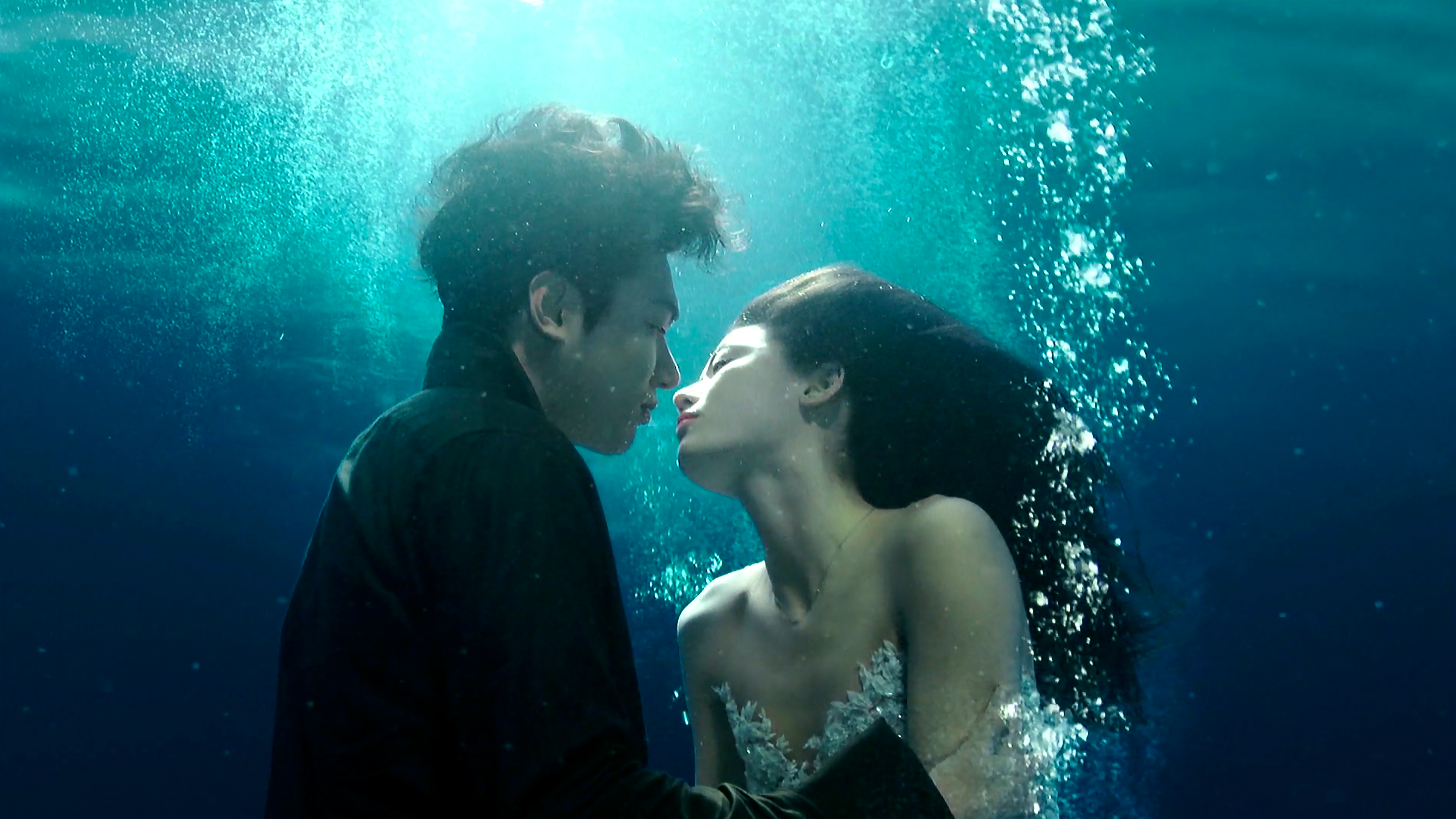 Imagem promocional do k-drama 'A lenda do mar azul'