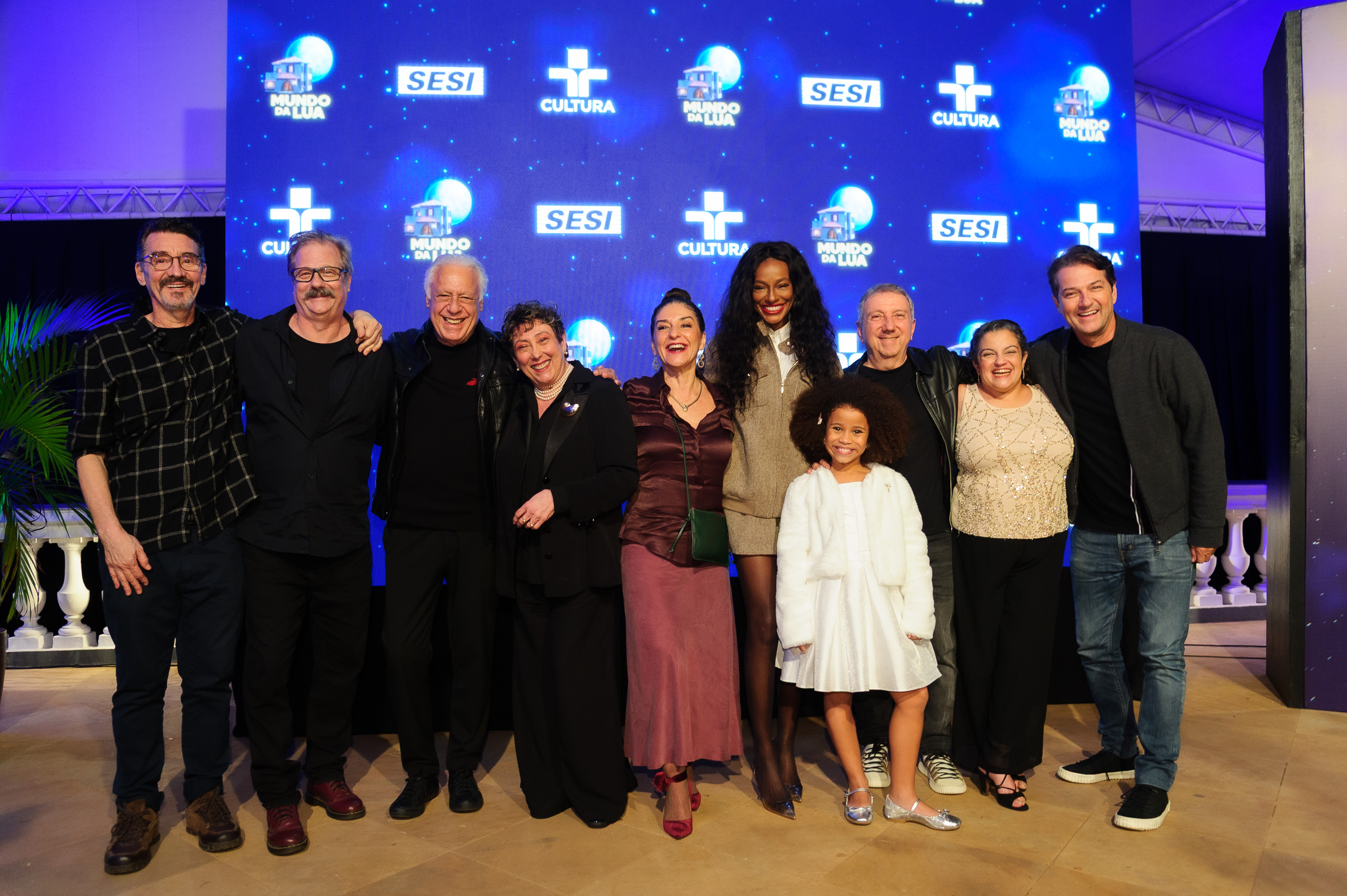 Elenco de "Mundo da Lua" (2025) na pré-estreia da série