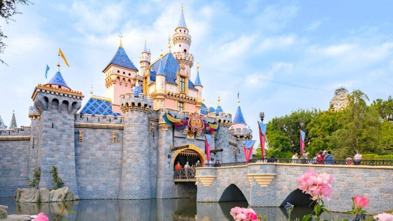 70 anos de Disneyland: Como foi a abertura do renomado parque temático?