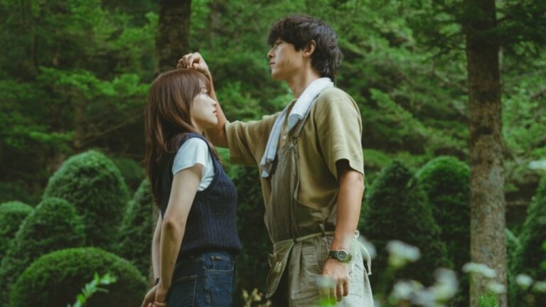 Song Joong Ki e Chun Woo Hee vivem momentos fofos em imagens inéditas de ‘My Youth’