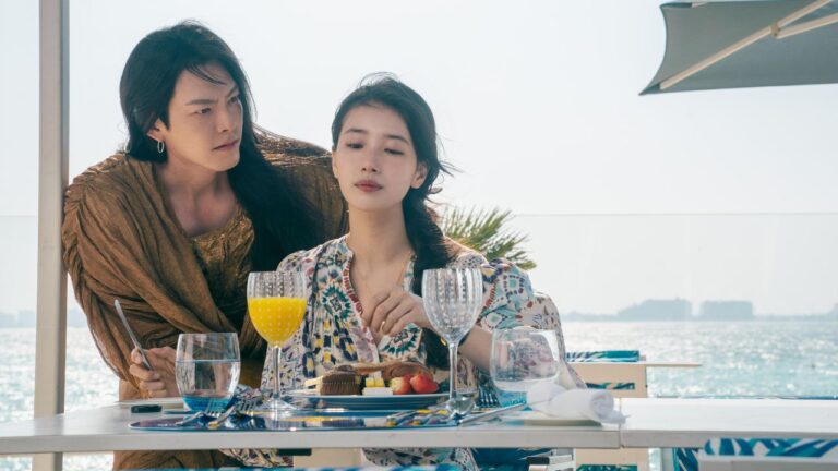 Escritora de ‘A Lição’ e ‘Goblin’ revela por que Kim Woo Bin ‘tem mil faces’ e elogia Suzy