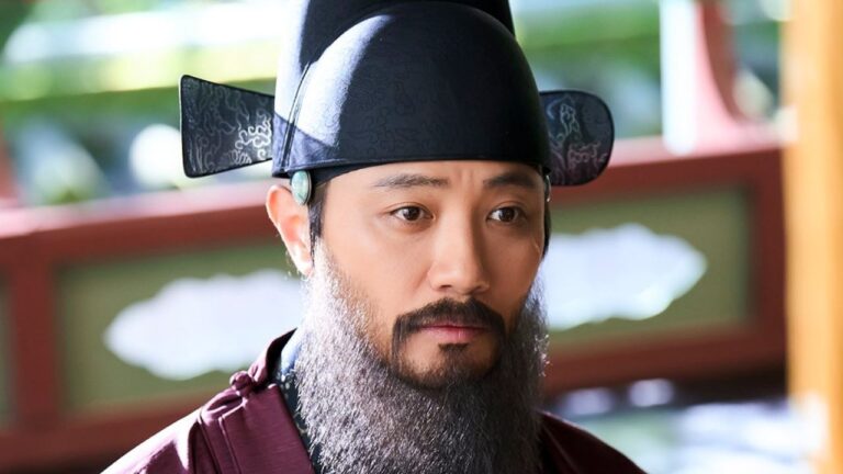 Troca de corpos e poder: Jin Goo, de ‘Descendentes do Sol’, volta como vilão em ‘Moon River’