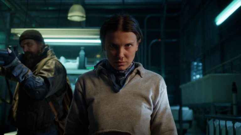 Millie Bobby Brown relembra esforços físicos para última temporada de ‘Stranger Things’
