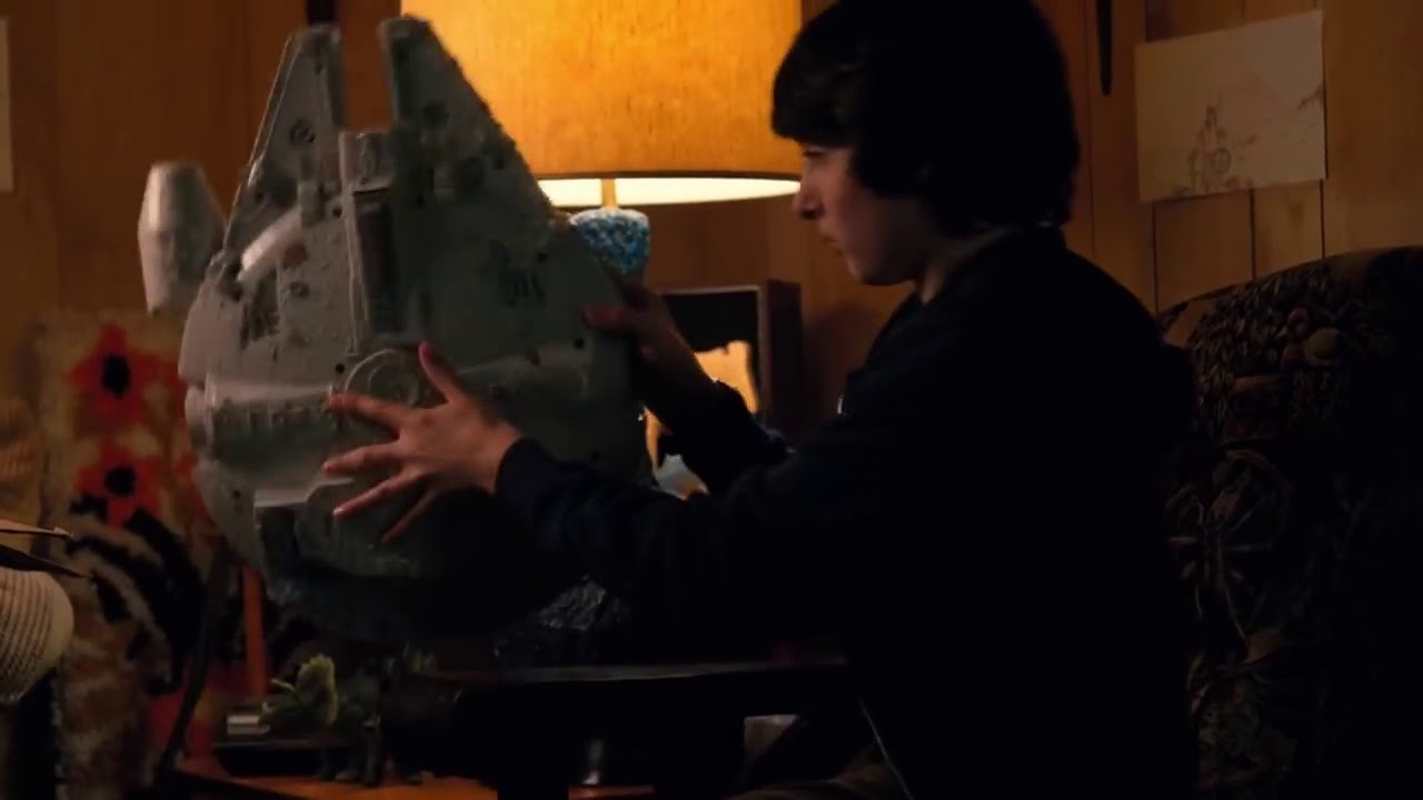 millennium falcon stranger things