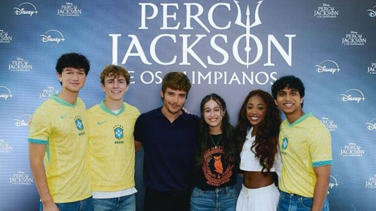 Percy Jackson: elenco da série e do musical brasileiro se encontram durante a CCXP25