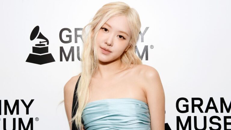 TC Candler elege Rosé, do BLACKPINK, como o rosto mais bonito de 2025