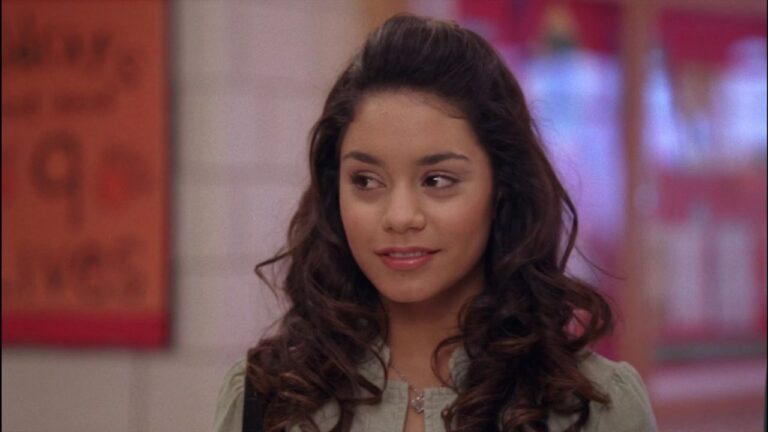High School Musical: Vanessa Hudgens comemora aniversário de 20 anos da franquia