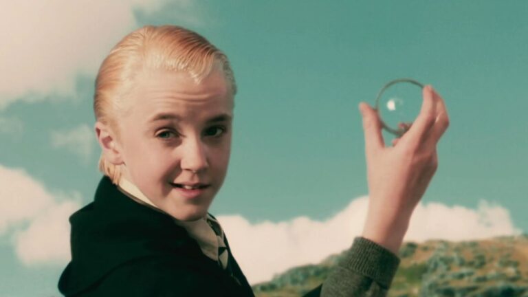 Harry Potter: Draco Malfoy vira mascote de Ano-Novo na China