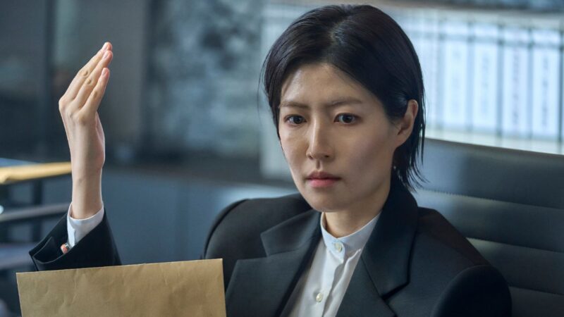 Atriz Shim Eun Kyung retona aos doramas com papel de vilã em “Mad Concrete Dreams”