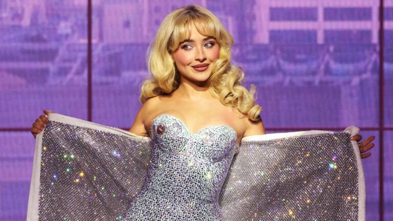 Como assistir ao show da Sabrina Carpenter no Coachella 2026?