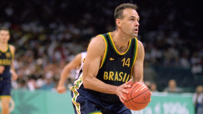 Por que Oscar Schmidt era chamado de ‘Mão Santa’?