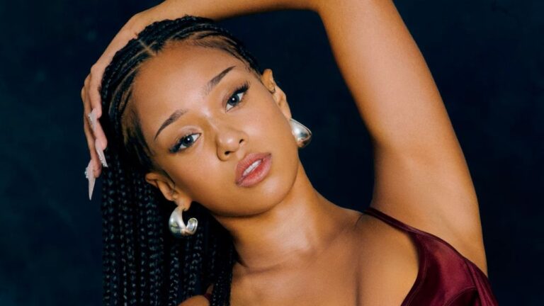 Manon estará no show do KATSEYE no Coachella? HYBE explica