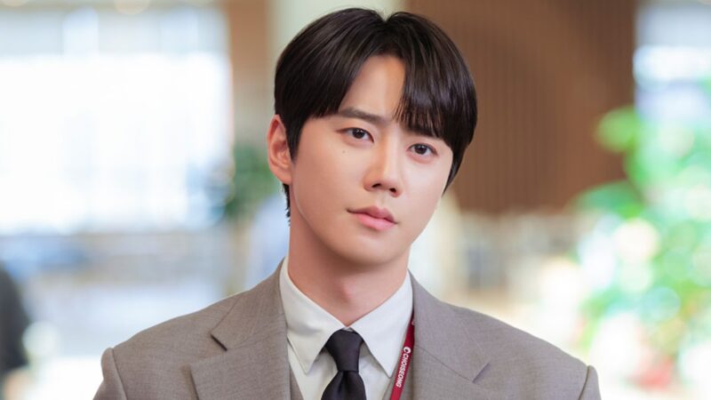 Reborn Rookie Lee Jun Young capa 1