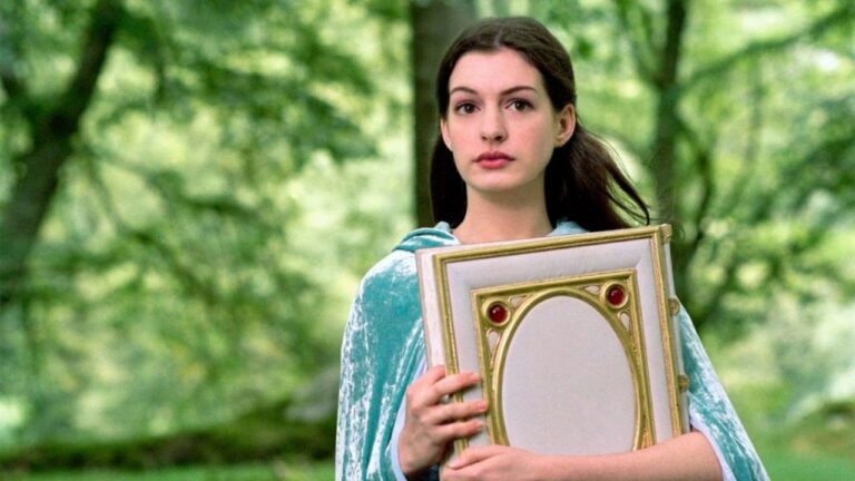 “Uma Garota Encantada” ganhará série no Disney+ com Anne Hathaway na produção