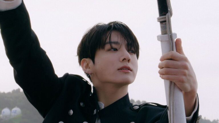 Você lembra? As 5 músicas que não saíam do fone de Jungkook, do BTS