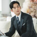 Agência de Kim Soo Hyun se pronuncia após prisão de YouTuber