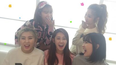 Integrantes do 4Minute em comemoração dos 17 anos de debut