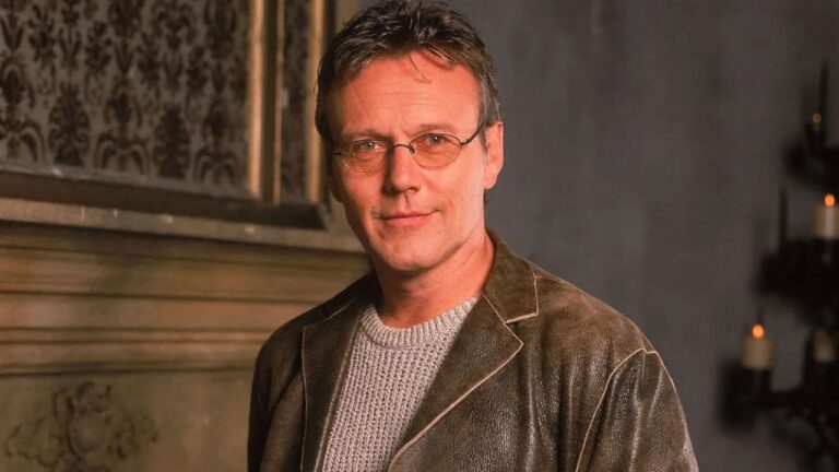 Anthony Head, de ‘Buffy: A Caça-Vampiros’, morre aos 72 anos