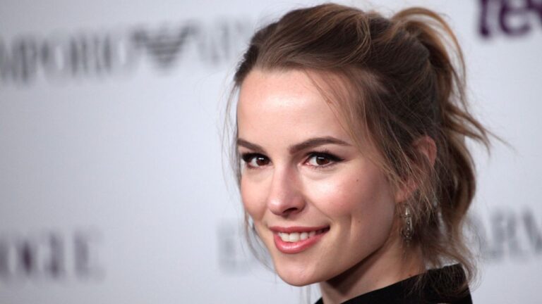 “Não fui eu!”, diz Bridgit Mendler sobre lançamento de EP