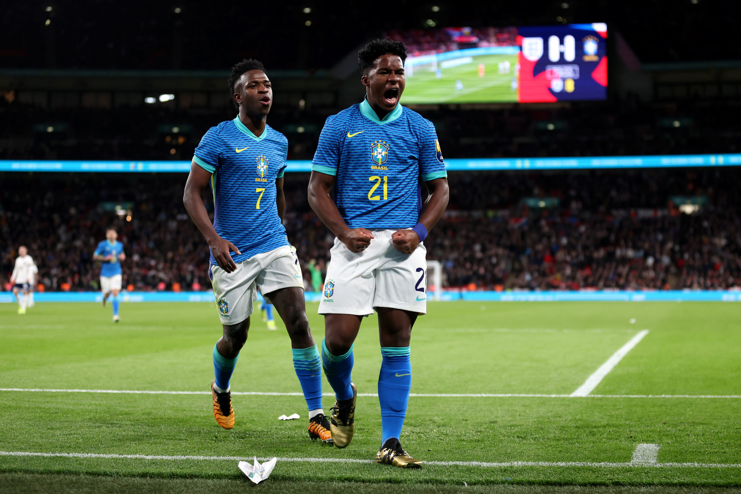 Seleção brasileira com o uniforme azul - Catherine Ivill/Getty Images