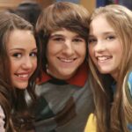 Mitchel Musso justifica ausência no especial de 20 anos de ‘Hannah Montana’