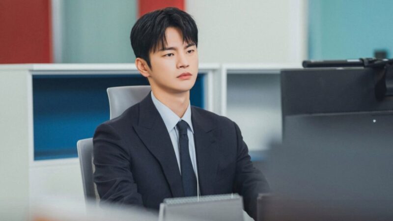 Seo In Guk Te Vejo no Trabalho