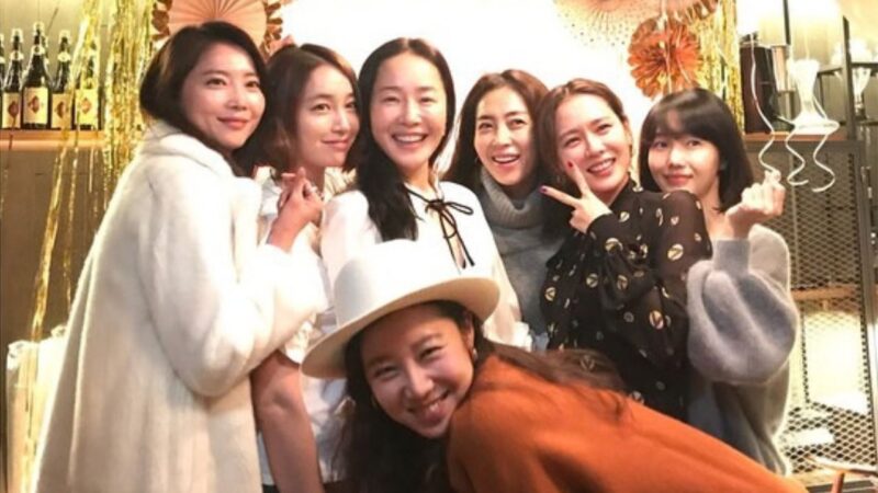 Cinderella Seven: Conheça o grupo de amigas de Son Ye Jin, de ‘Pousando no Amor’