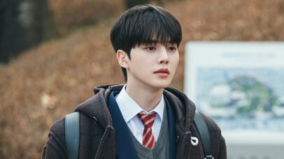 Song Kang em 'Four Hands'