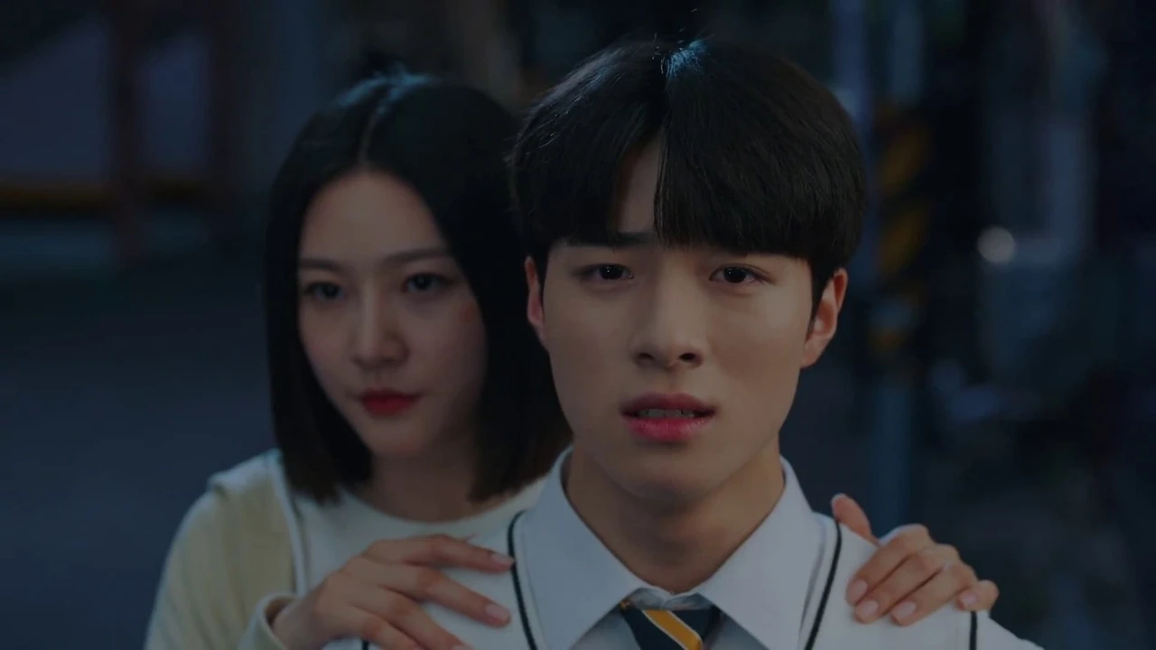 Cena do dorama "A grande xamã Ga Doo Shim" (2021)