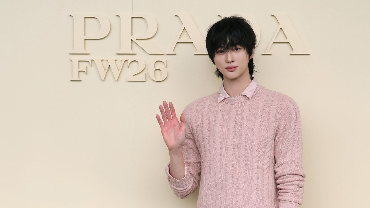 Byeon Woo Seok no desfile masculino da Prada Outono/Inverno 2026 - Vittorio Zunino Celotto/Getty Images
