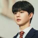 Four Hands, Two Sonatas: Novo dorama com Song Kang ganha pôster inédito