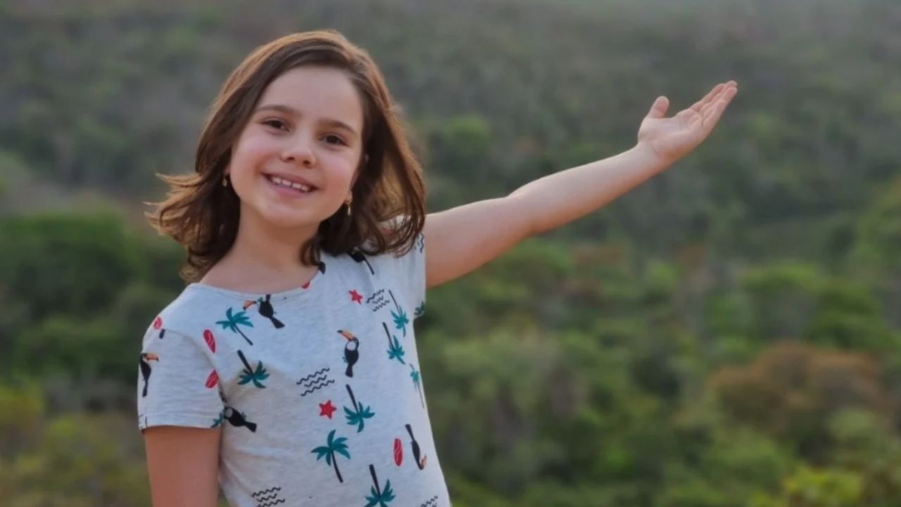 Quem é Júlia Bonitese, menina que aos oito anos foi citada pela ONU por defender o planeta?