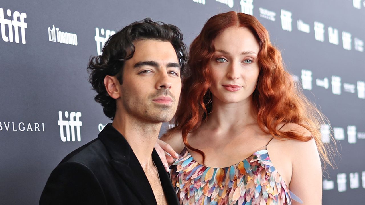 Como Joe Jonas e Sophie Turner se conheceram?