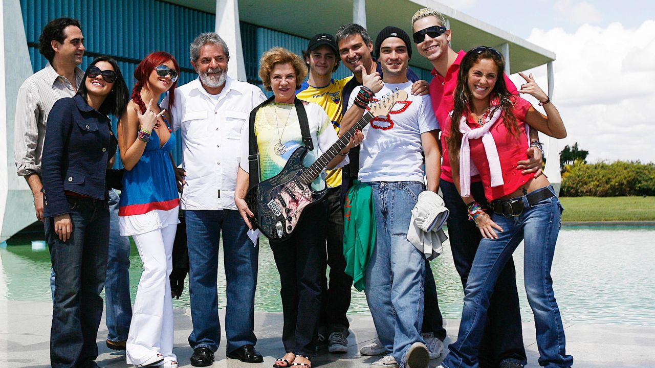 Como o RBD se encontrou com Lula há 16 anos?