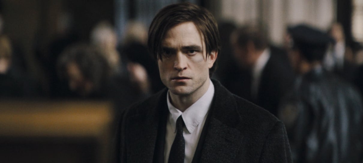 Robert Pattinson como Bruce Wayne