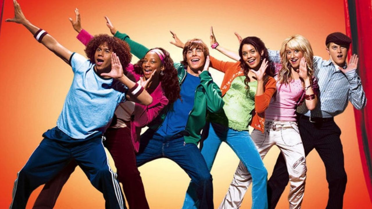 Relembre todos os filmes e séries da franquia de High School Musical