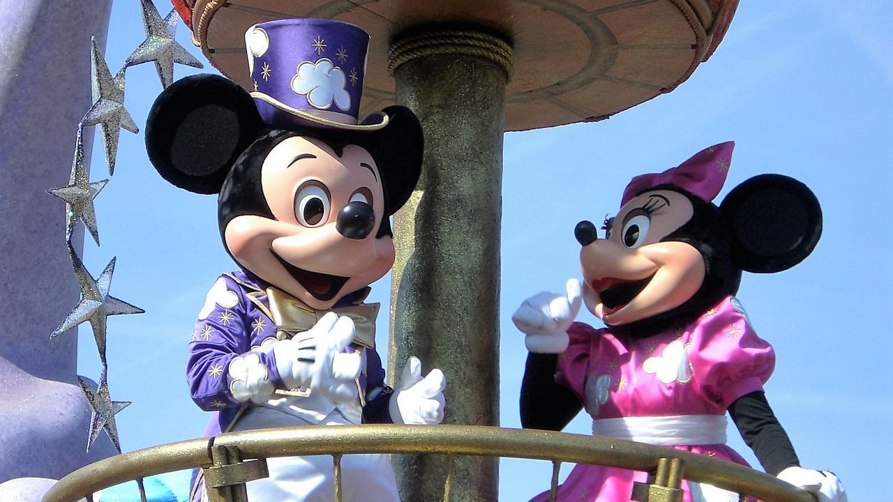 Mickey e Minnie: Relembre os melhores momentos do amado casal das animações
