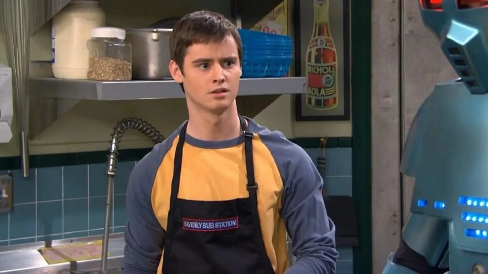 Dan Benson (Zeke Rosenblatt)