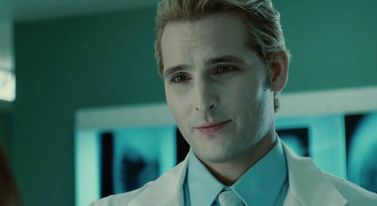 Peter Facinelli como Carlisle na saga Crepúsculo