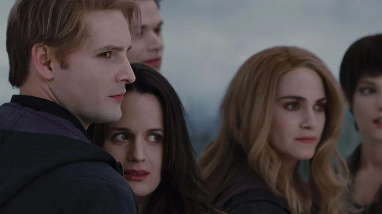 Crepúsculo: Por que os vampiros tem diferentes cores de olhos?
