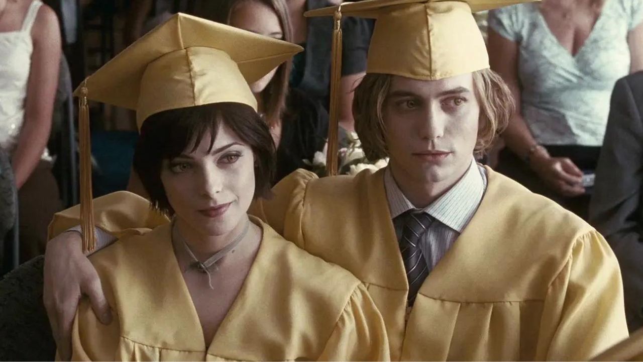 Crepúsculo: Afinal, por que os Cullens iam para a escola?