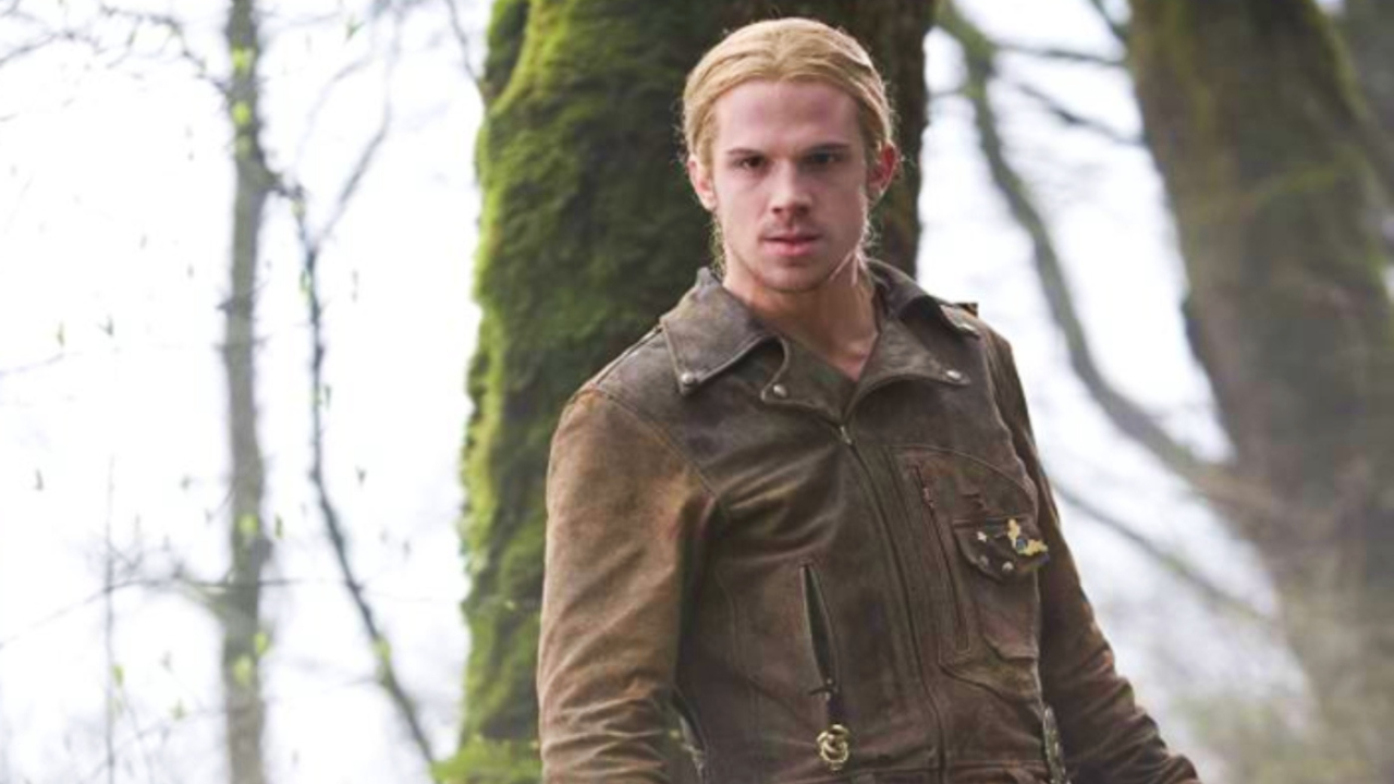 O ator Cam Gigandet como o vampiro James na saga Crepúsculo